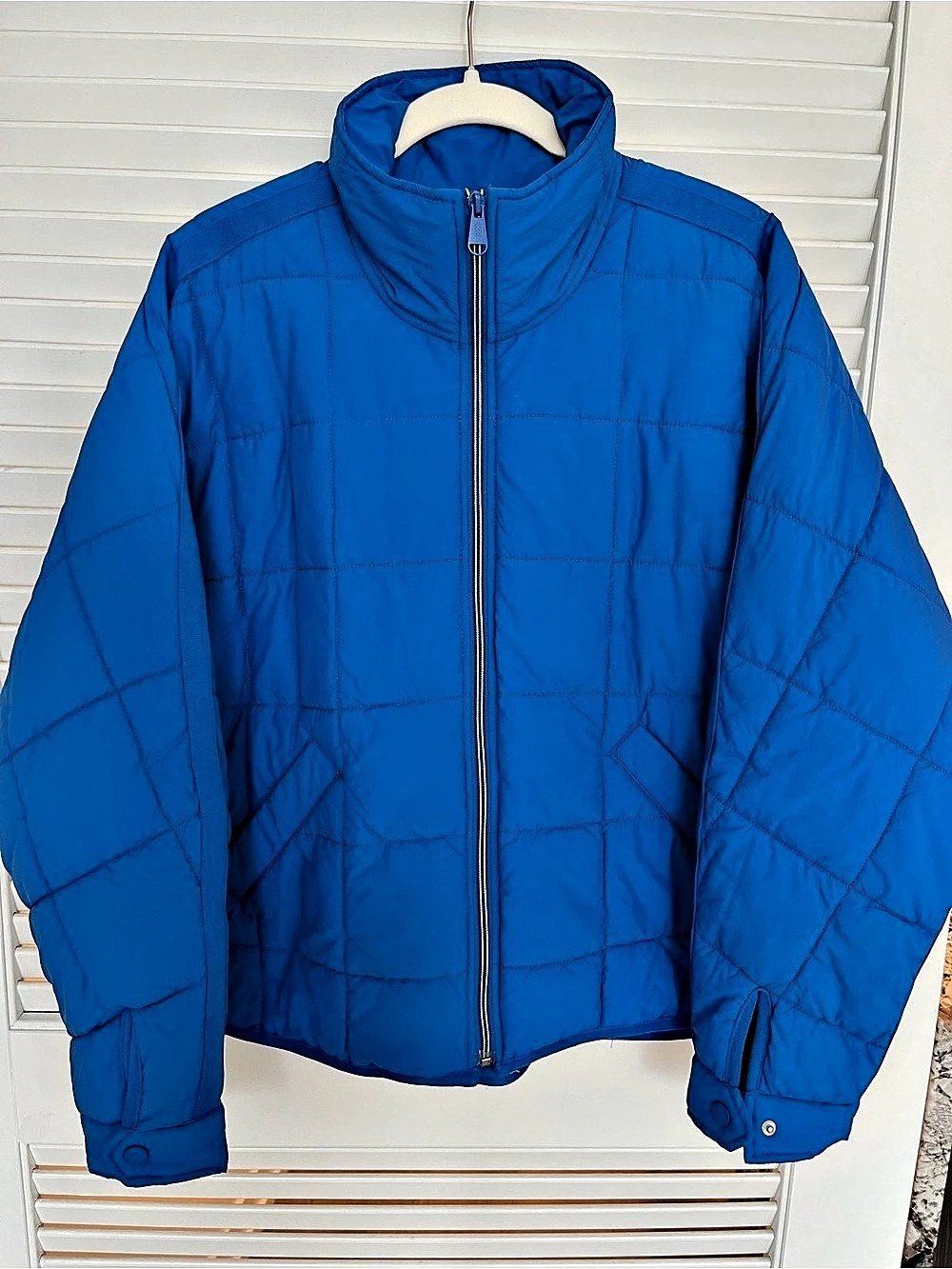 Free People Quilted Puffer Jacket in Blue Small Like New